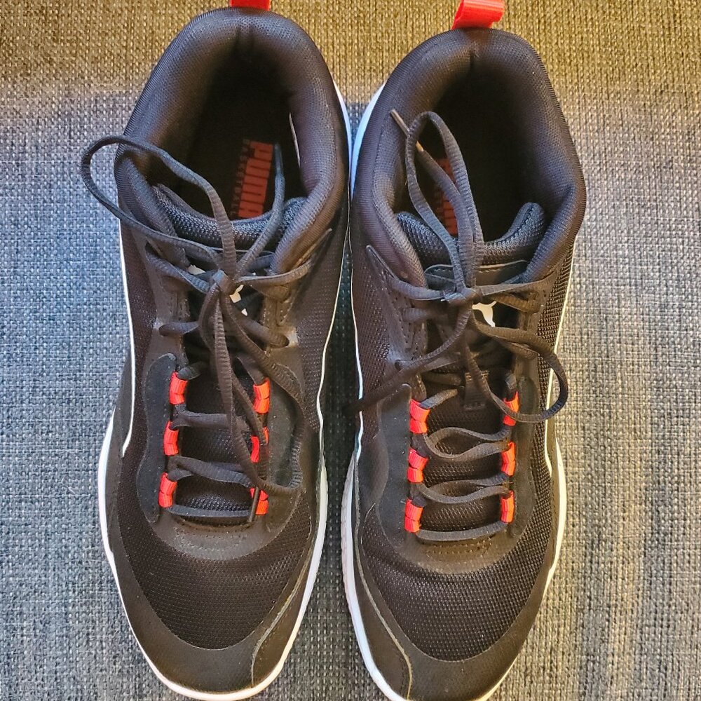 Men's Puma Playmaker Shoes